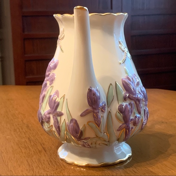 Lenox The Springtime Splendor Teapot - Picture 13 of 16